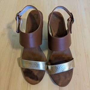Woman's sandals